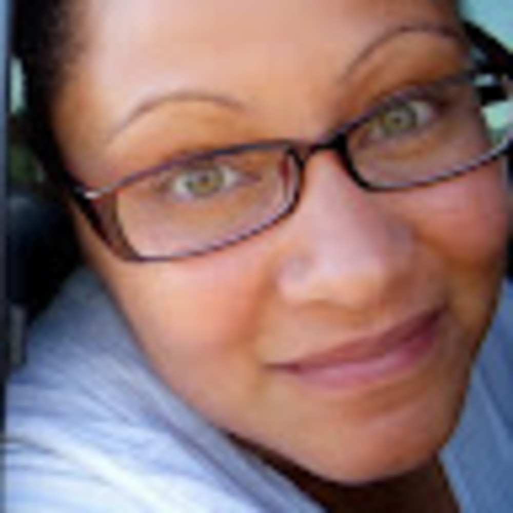 Meet your Posher, Akisha
